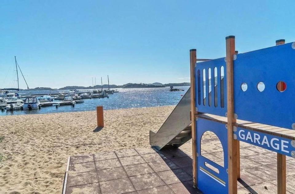 Barnevennlig Ved Sjoen Casa de férias Kristiansand